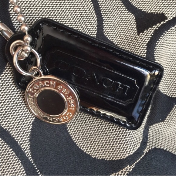 🚫SOLD🚫 Like New Coach Signature Stripe Tote - Picture 3 of 4